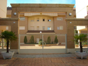  Alameda del Tormes  Санта-Марта-Де-Тормес